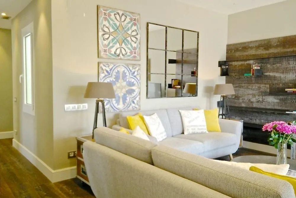شقة Bizflats Batik Penthouse Pedralbes برشلونة